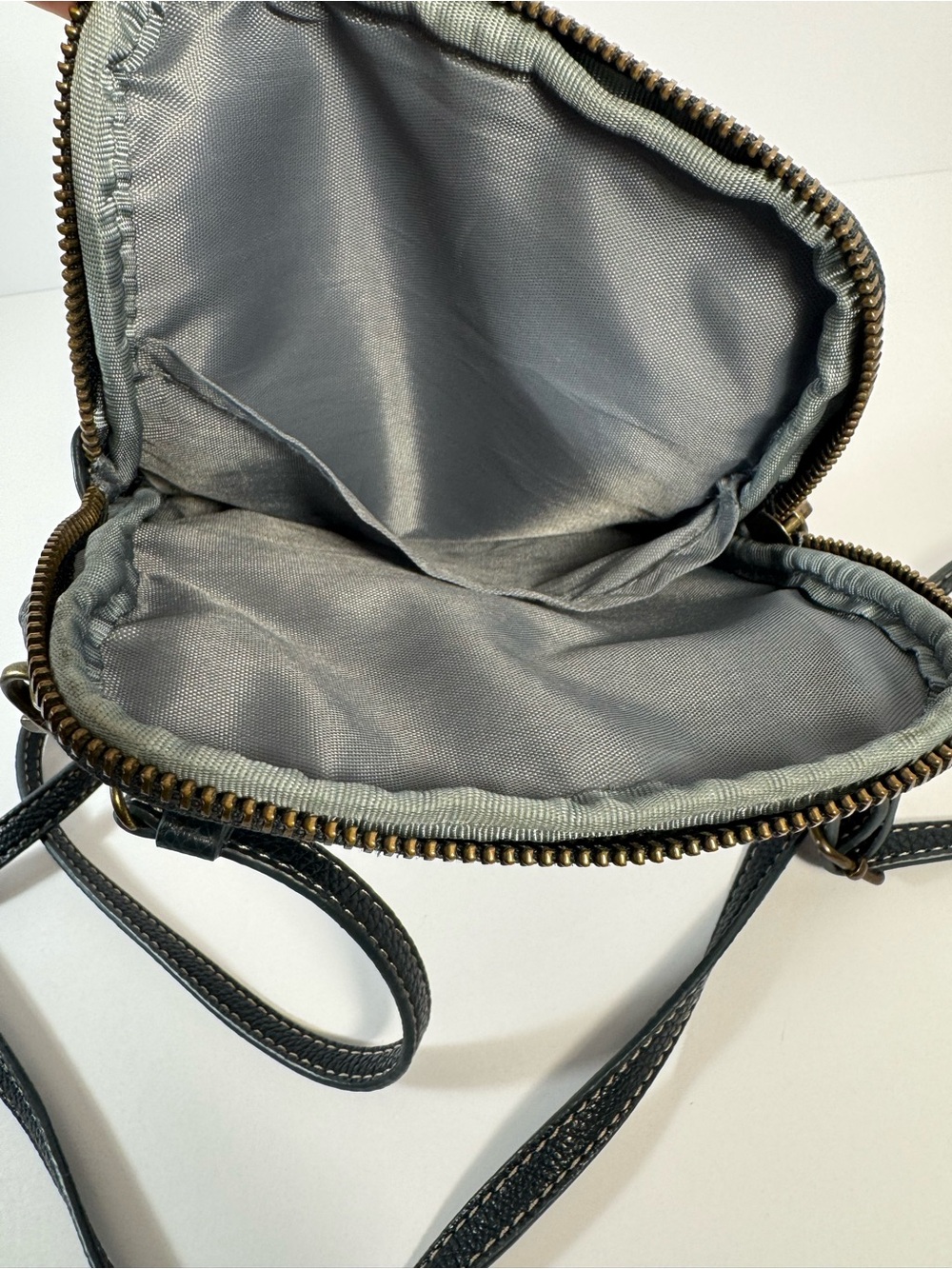 Chala Teal Turtle Crossbody Purse - Picture 11 of 14